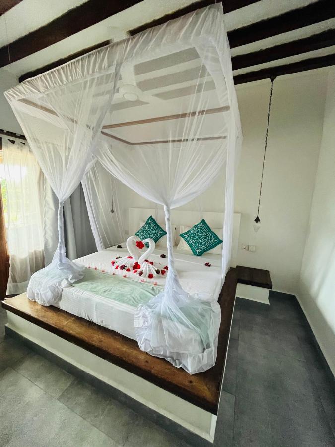 נונגווי Miti Beach Bungalows מראה חיצוני תמונה