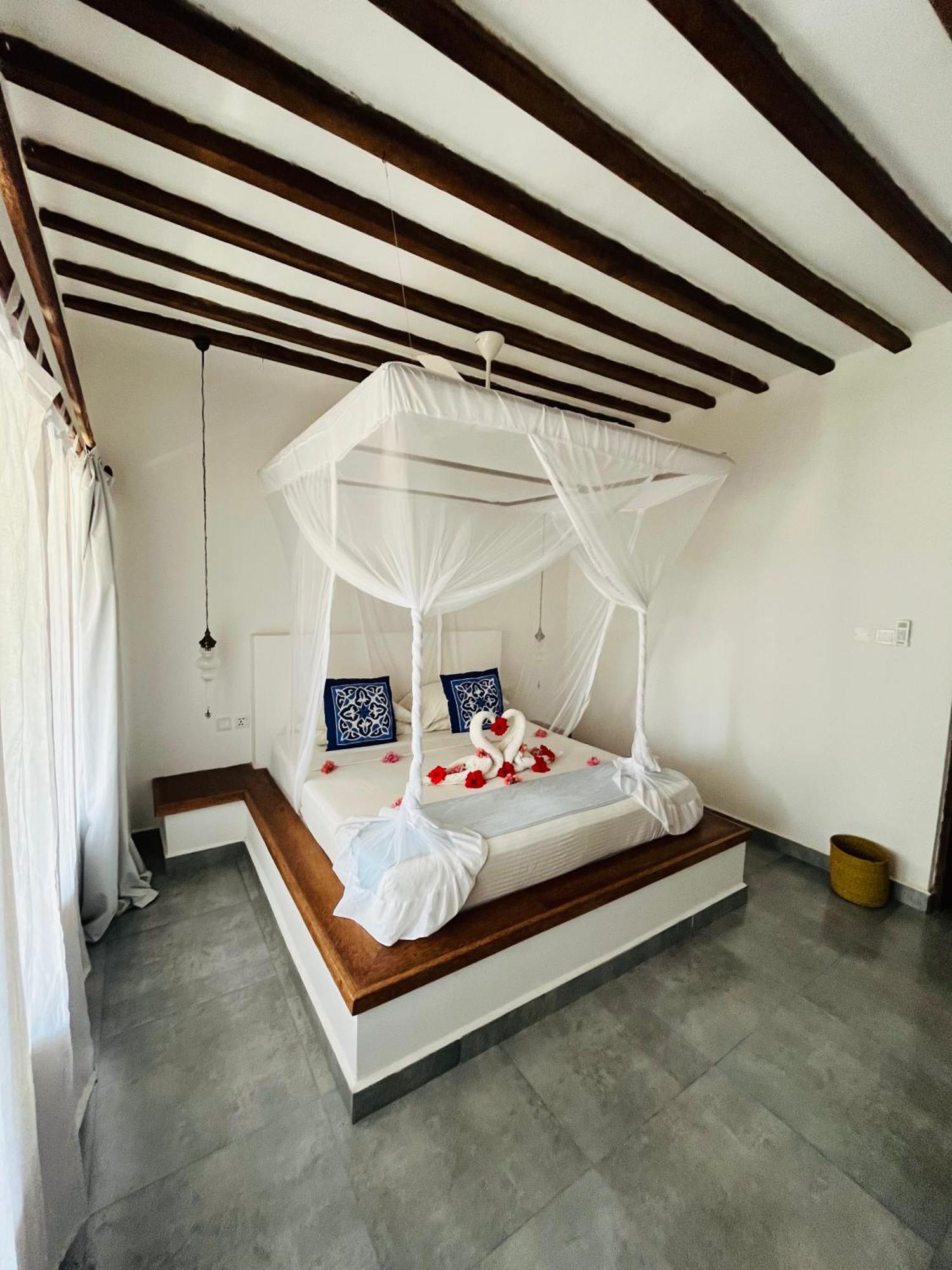 נונגווי Miti Beach Bungalows מראה חיצוני תמונה
